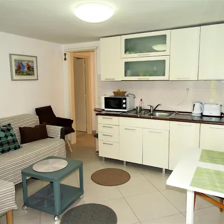 Apartmani Crikvenica 30053 - Veljacic Room photo